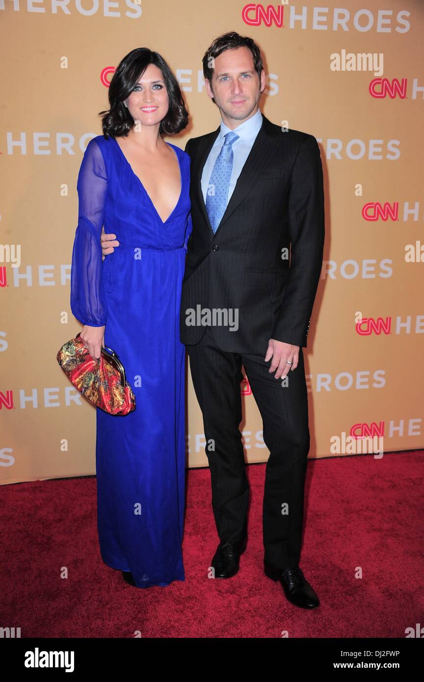 Jessica Ciencin Henriquez Josh Lucas Cnn Heroes Hi res Stock 