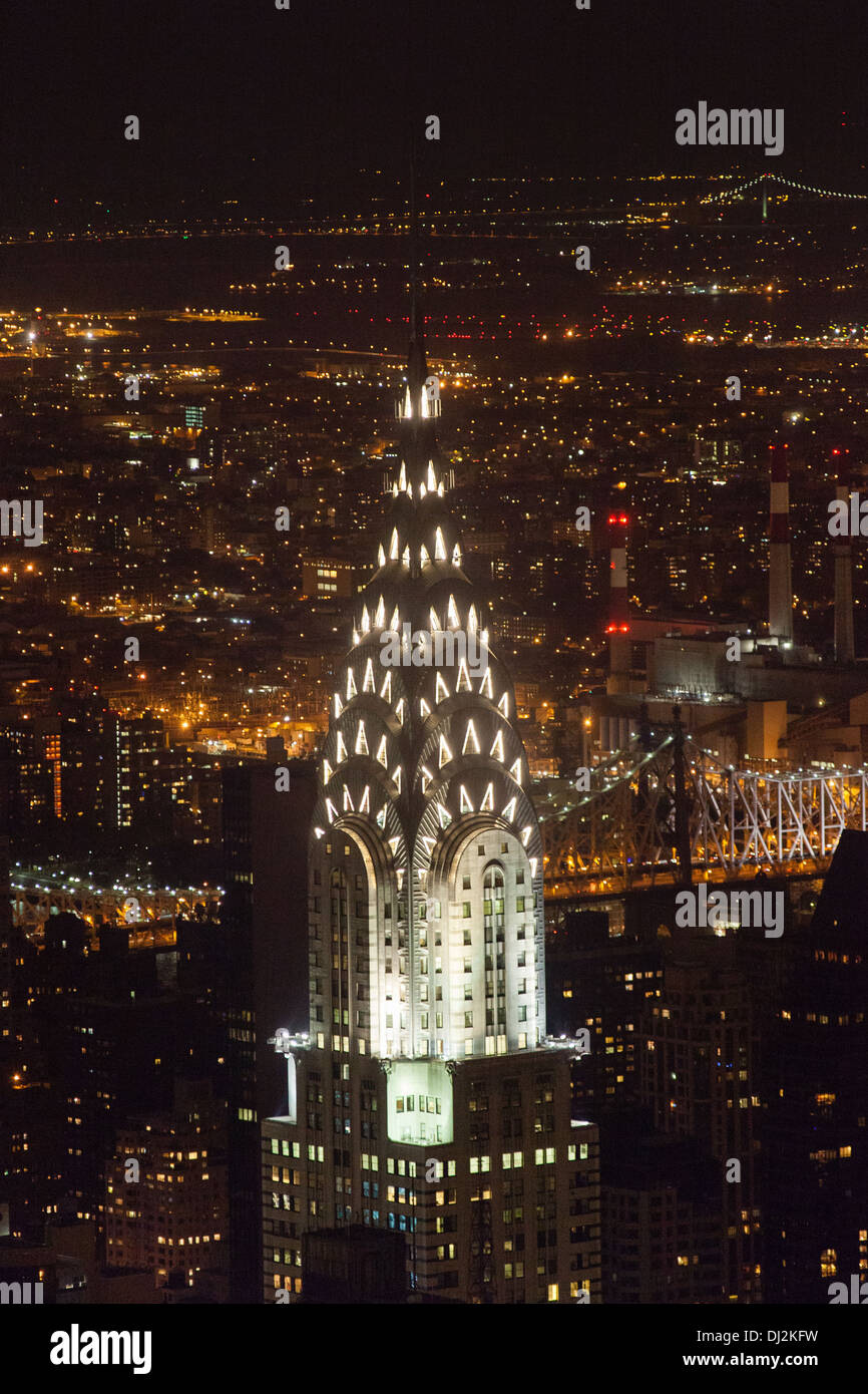 Chrysler building night hires stock photography and images Alamy