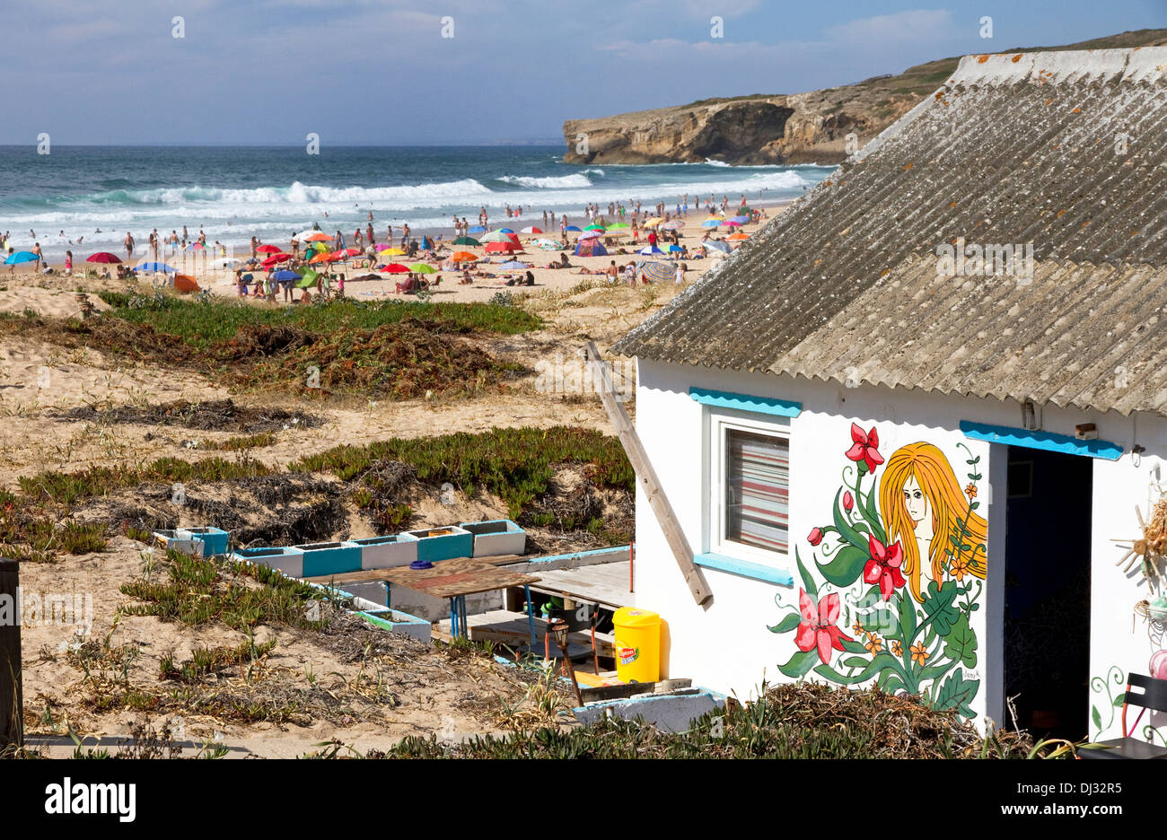 Beachside cottage, Praia de Monte Clerigo, Aljezur. Western Algarve, Portugal. On route of Rota Vicentina Stock Photo