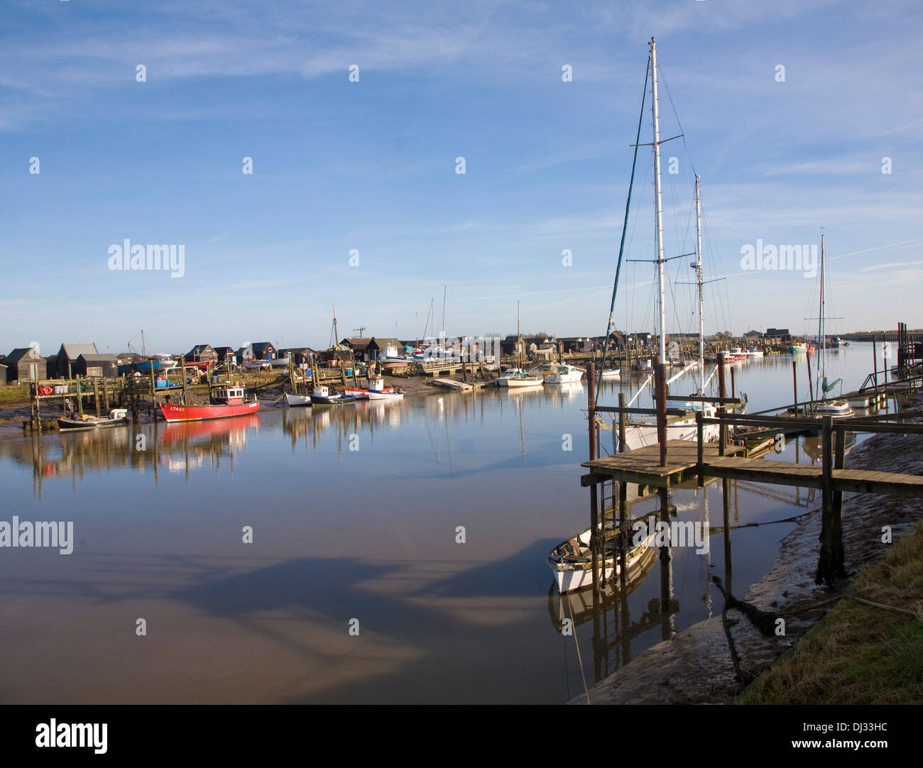 southwold-harbour-hi-res-stock-photography-and-images-alamy