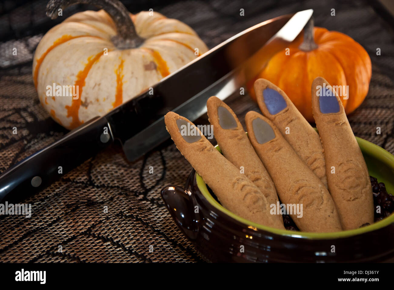 Severed finger hi-res stock photography and images - Alamy