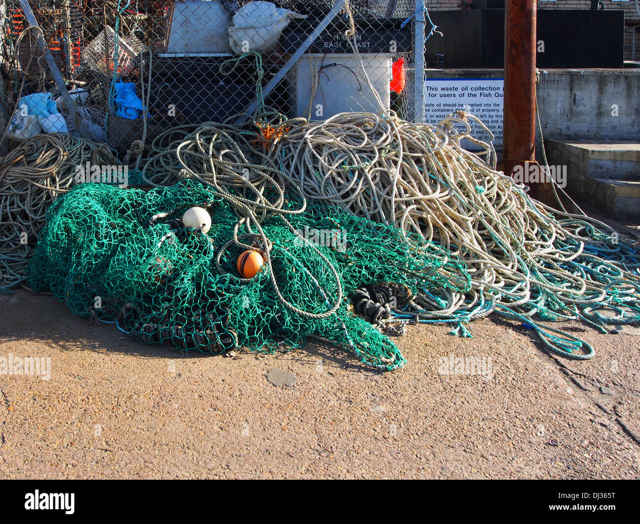 Floater fishing net hi-res stock photography and images - Alamy