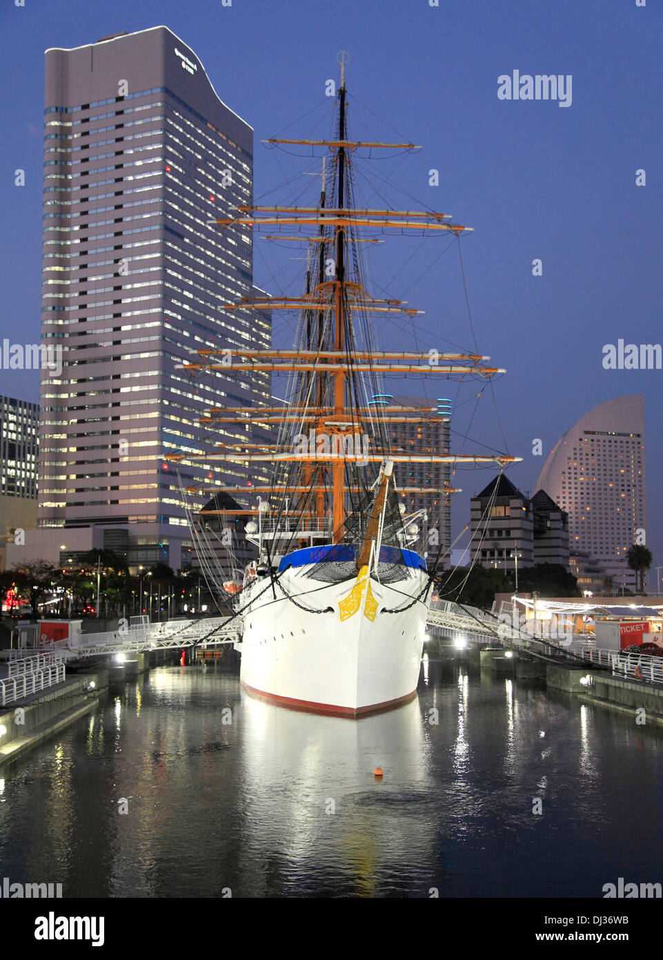 Japan, Yokohama, Minato Mirai, Nippon Maru ship, skyline, Stock Photo