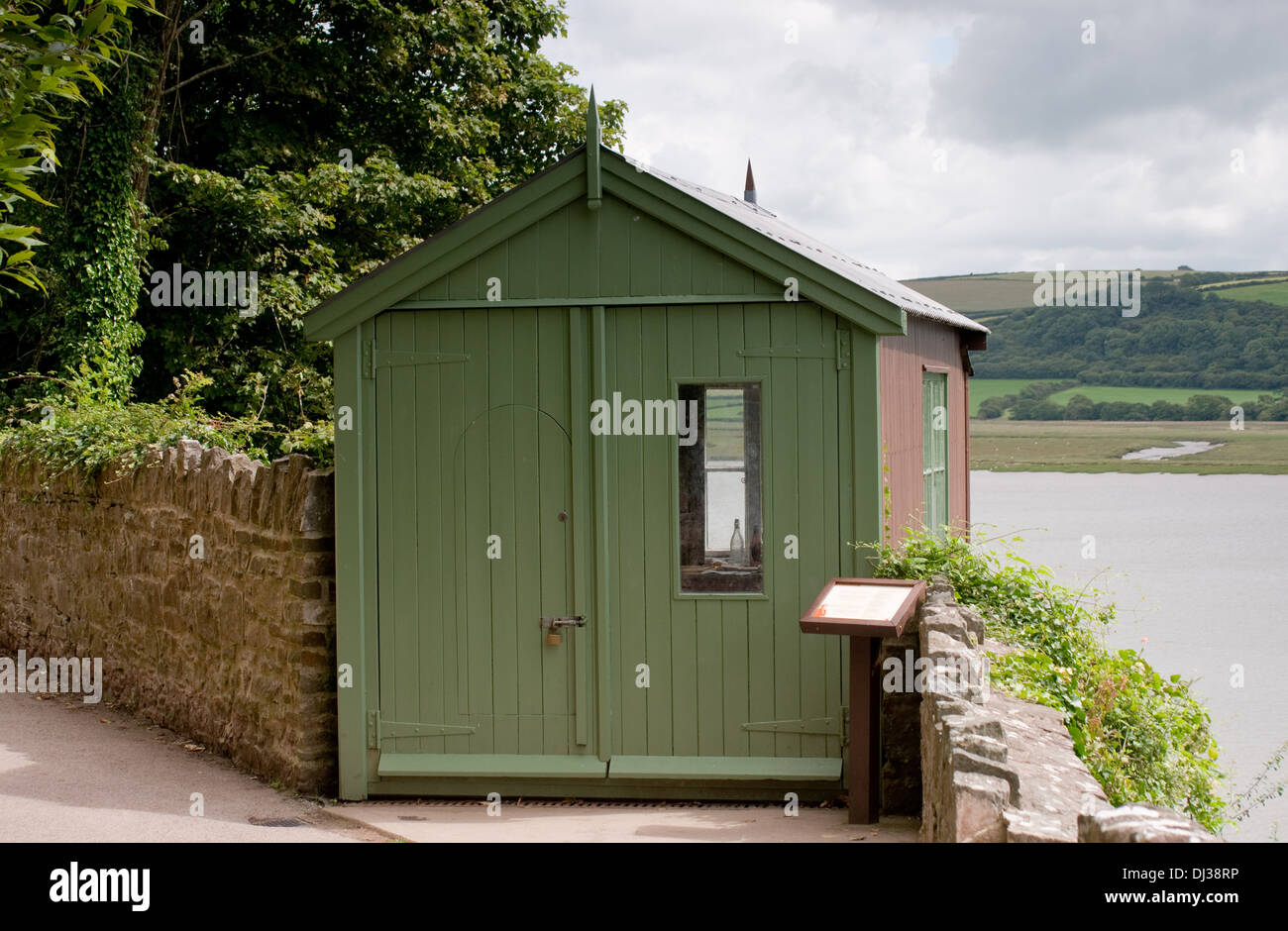 Dylan Thomas's writing shed.The views across the Laugharne Estuary gave him inspiration for his work. Stock Photo