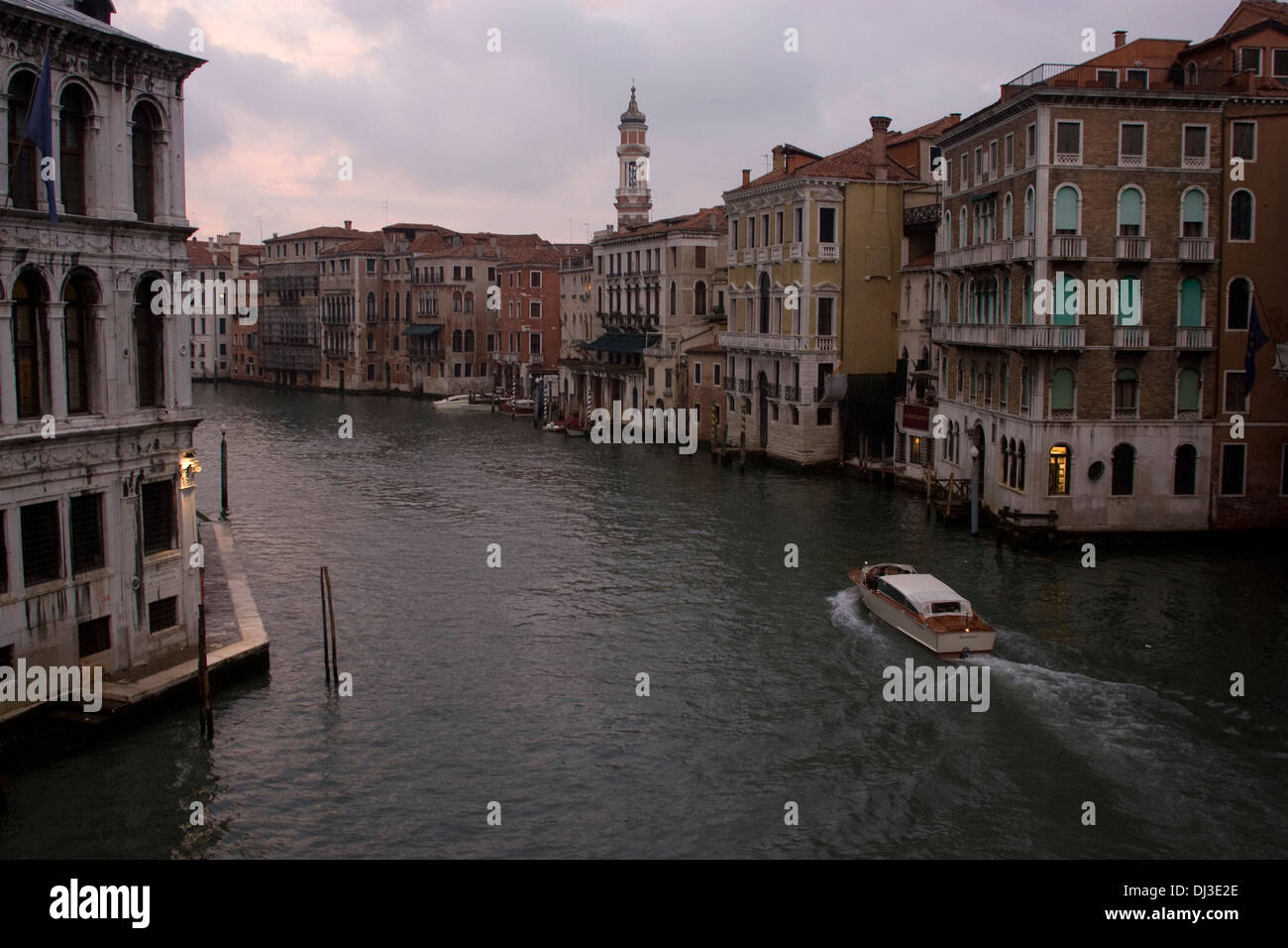 Motorboat venice canal hi-res stock photography and images - Alamy