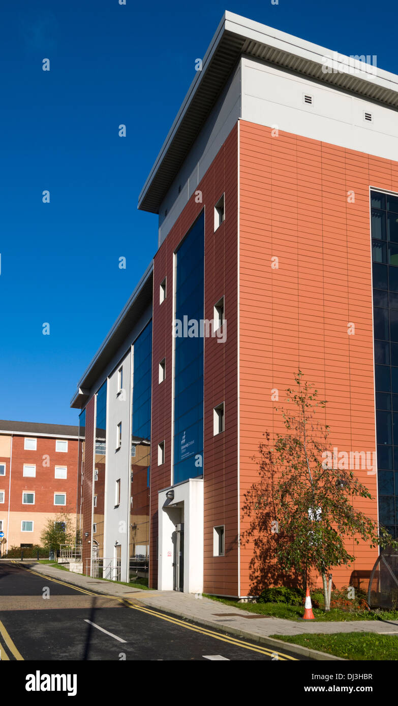 University Campus Oldham building, Cromwell Street, Oldham, Greater Manchester, England, UK Stock Photo
