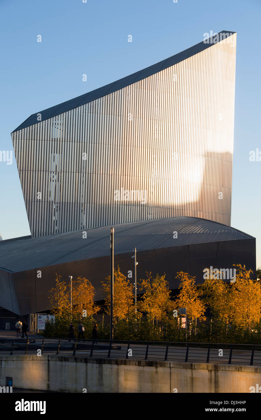 The Imperial War Museum North from the MediaCityUK bridge, Salford ...