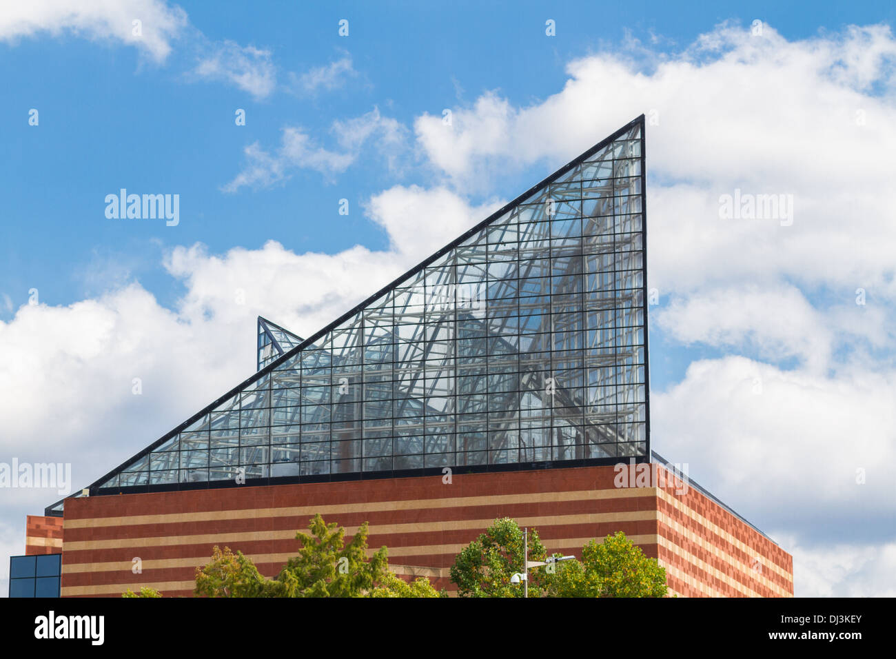 The Tennessee Aquarium, Chattanooga, Tennessee, against a blue, partly cloudy sky. Stock Photo