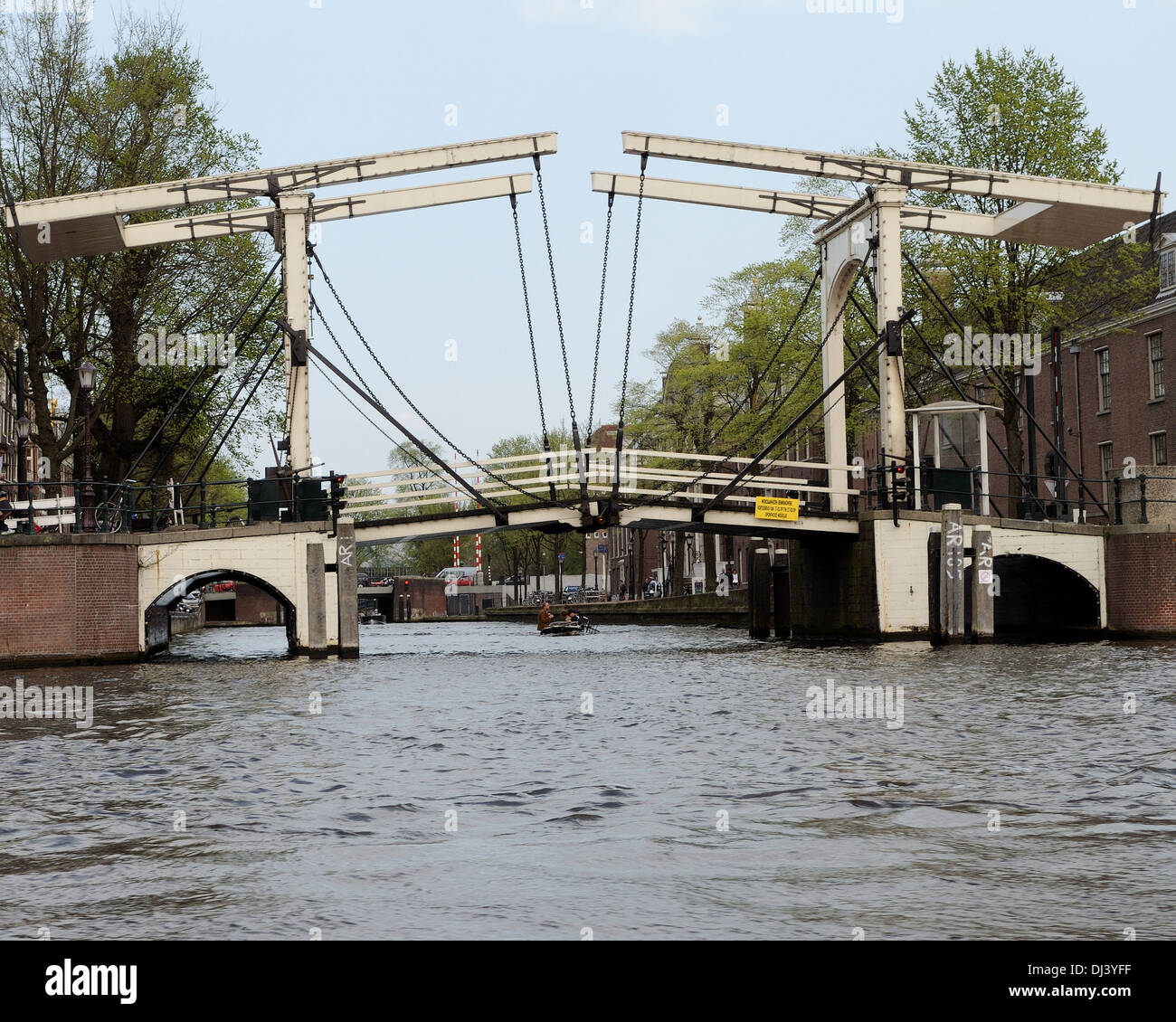 Lift amsterdam bridge hi-res stock photography and images - Alamy