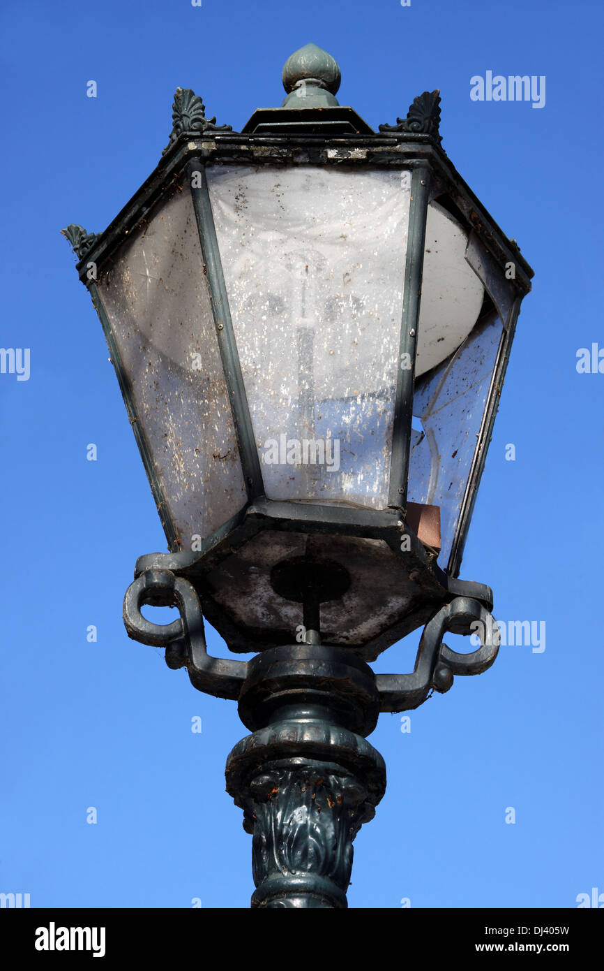 Old gas lantern street hi-res stock photography and images - Alamy