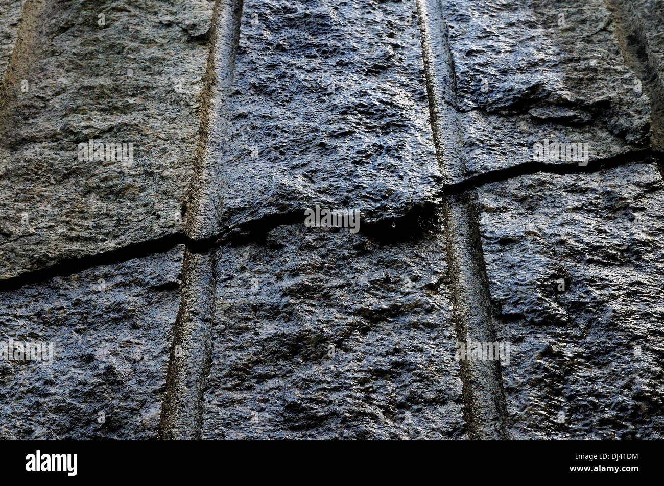 Crack in granite Stock Photo Alamy