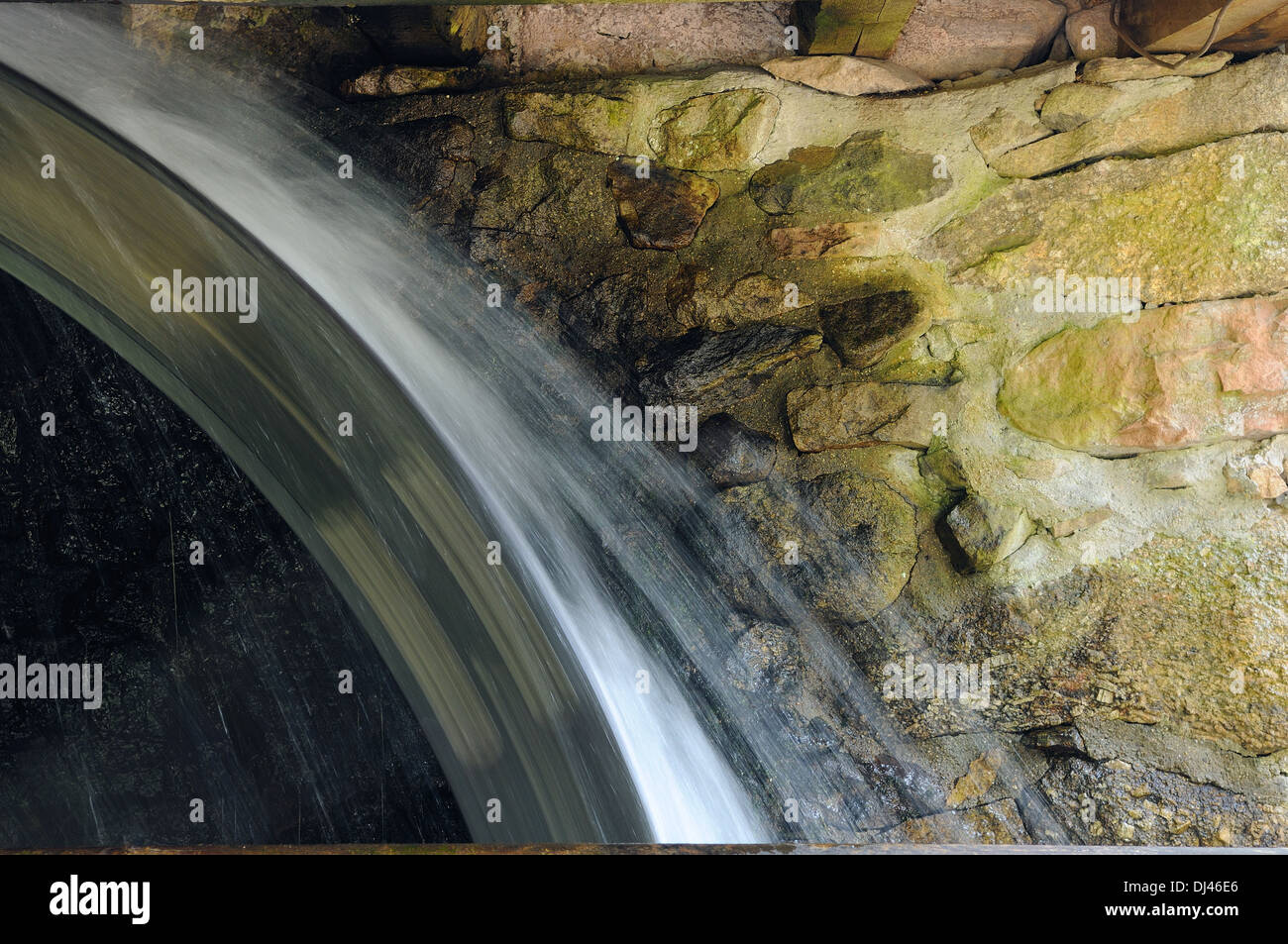 Rotating wooden wheel hi-res stock photography and images - Alamy