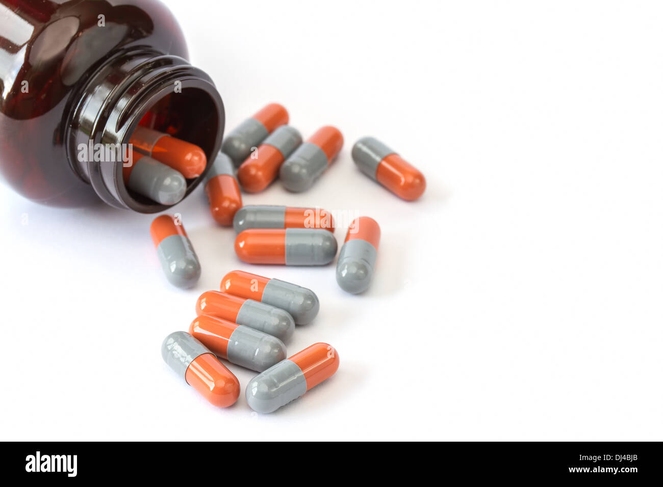 Drug antibiotic hi-res stock photography and images - Alamy