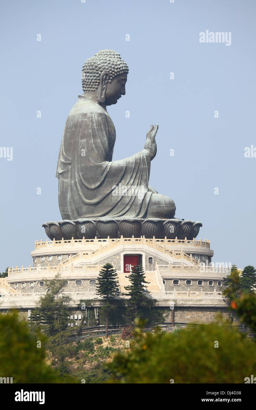 Gigantic bronze buddha statue of in Hong Kong, China Stock Photo Alamy