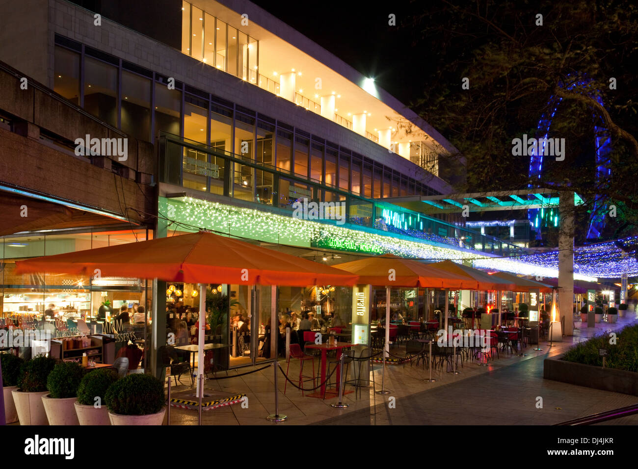 cafe-restaurants-and-the-london-eye-the-southbank-london-england