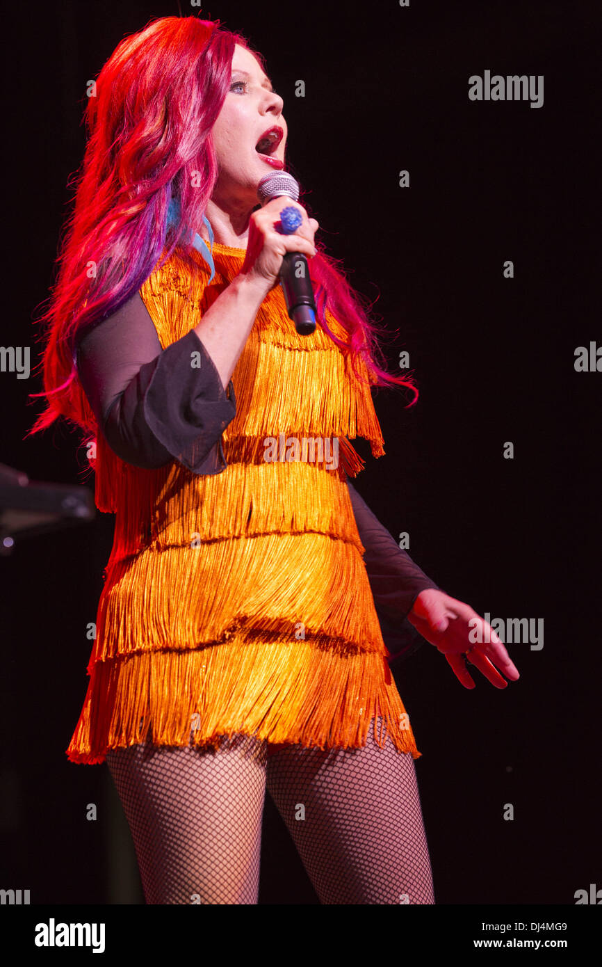 Kate pierson hires stock photography and images Alamy