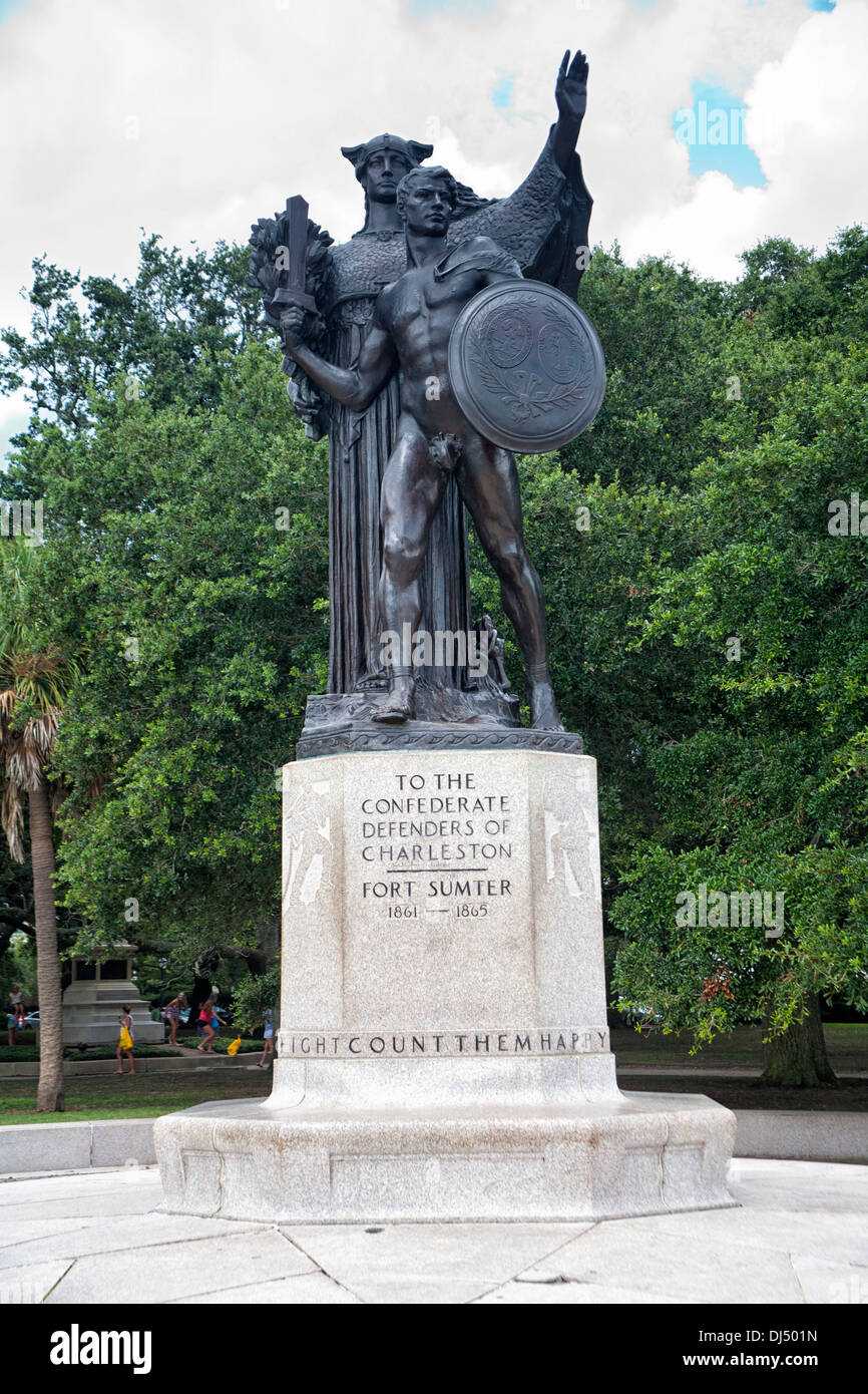 Confederate Defenders of Charleston statue at Battery Park and White Point Gardens Stock Photo