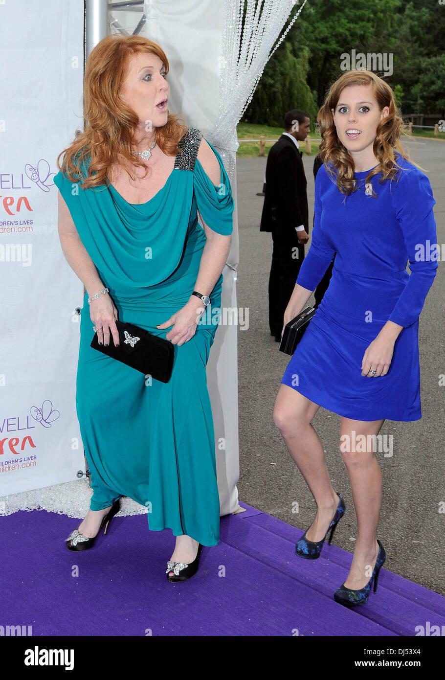 Sarah Ferguson And Princess Beatrice Caudwell Children Diamond 