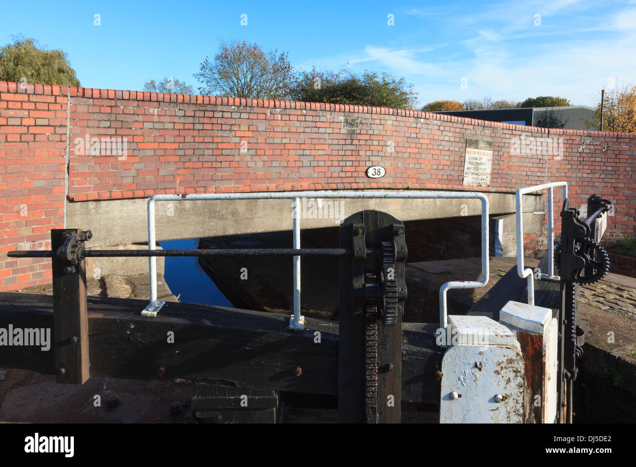 Barton Turn Lock on the Trent and Mersey Canal, near Barton under