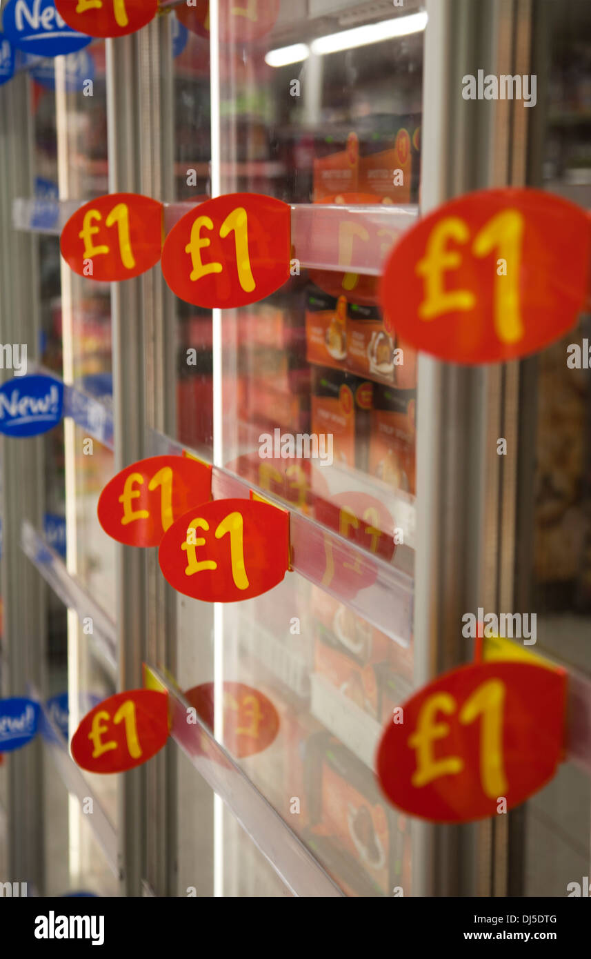 Asda Aisle £1 Special Frozen Meals in Wandsworth - London UK Stock Photo