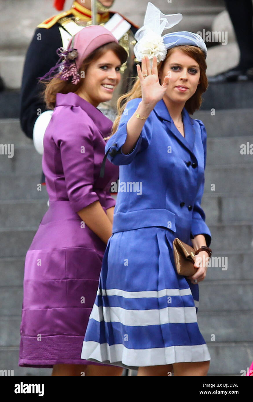 Princess Eugenie and Princess Beatrice arriving at the Queen's Diamond ...
