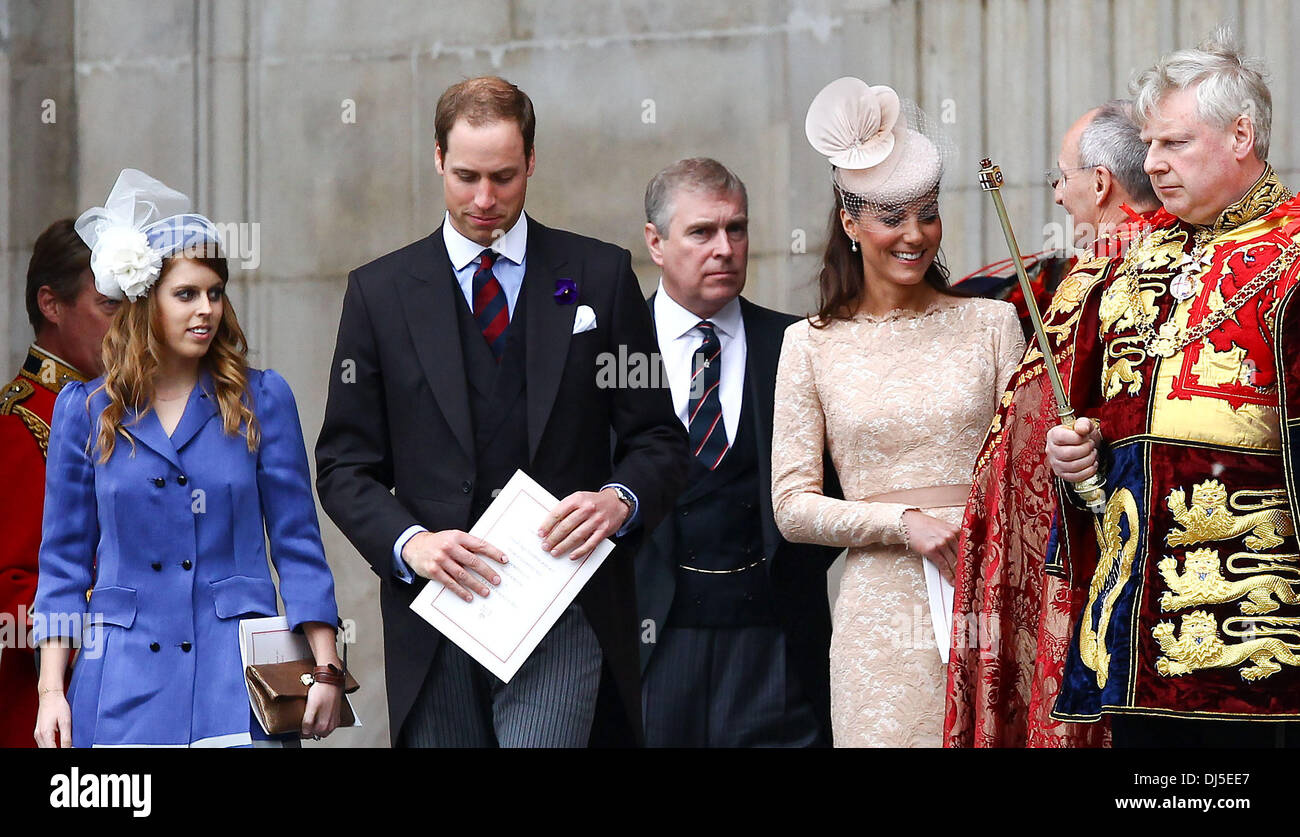 Princess Beatrice, Prince William, Duke of Cambridge and Catherine, Duchess of Cambridge, aka Kate Middleton leaving the Queen's Diamond Jubilee thanksgiving service at St. Paul's Cathedral London, England Stock Photo - Alamy Princess Beatrice, Prince William, Duke of Cambridge and Catherine, Duchess of Cambridge, aka Kate Middleton leaving the Queen's Diamond Jubilee thanksgiving service at St. Paul's Cathedral London, England Stock Photo - Alamy