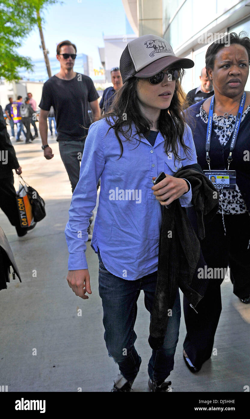 Alexander Skarsgard and Ellen Page, arrive for Game Four of the 2012  Stanley Cup Final between, image size:831x1390