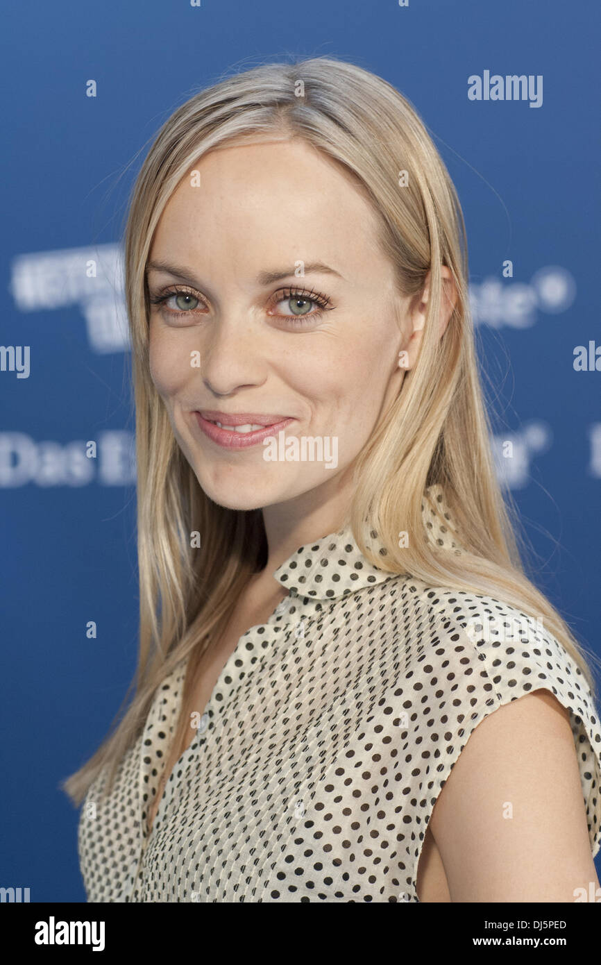 Friederike Kempter at a photocall promoting ARD TV series 'Heiter bis toedlich' at Briese studios. Hamburg, Germany - 11.07.2012 Stock Photo