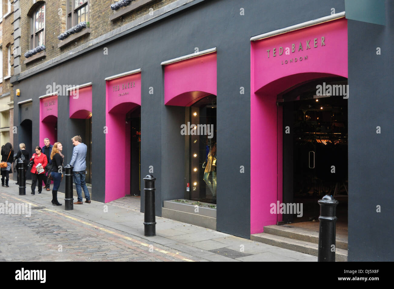 TED BAKER FLORAL ST LONDON UK Stock Photo