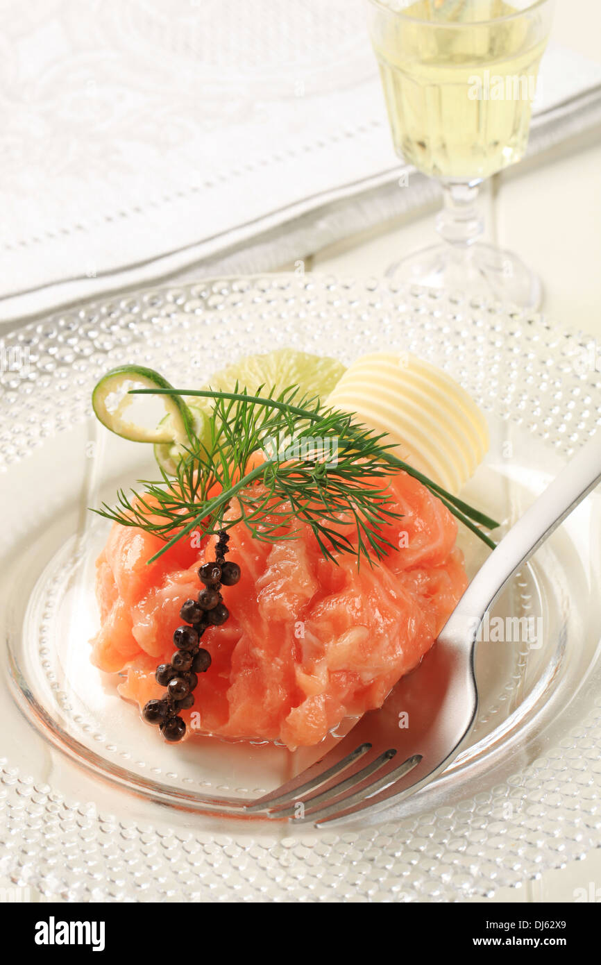 Gravlax (cured salmon) with lime, dill and butter Stock Photo Alamy