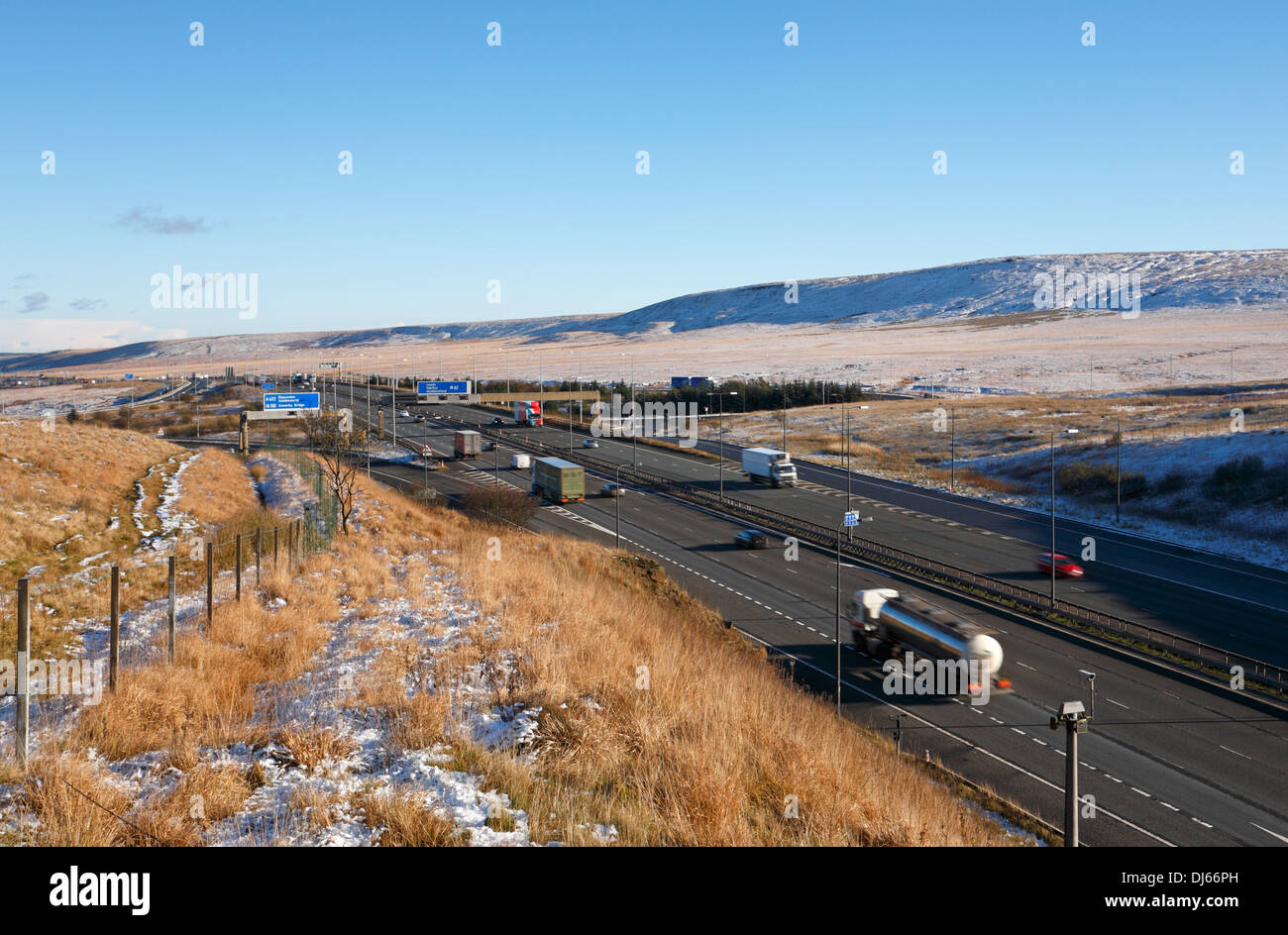 m62 trans pennine motorway from the pennine way footbridge windy hill near saddleworth moor west yorkshire highest motorway in england stock photo alamy