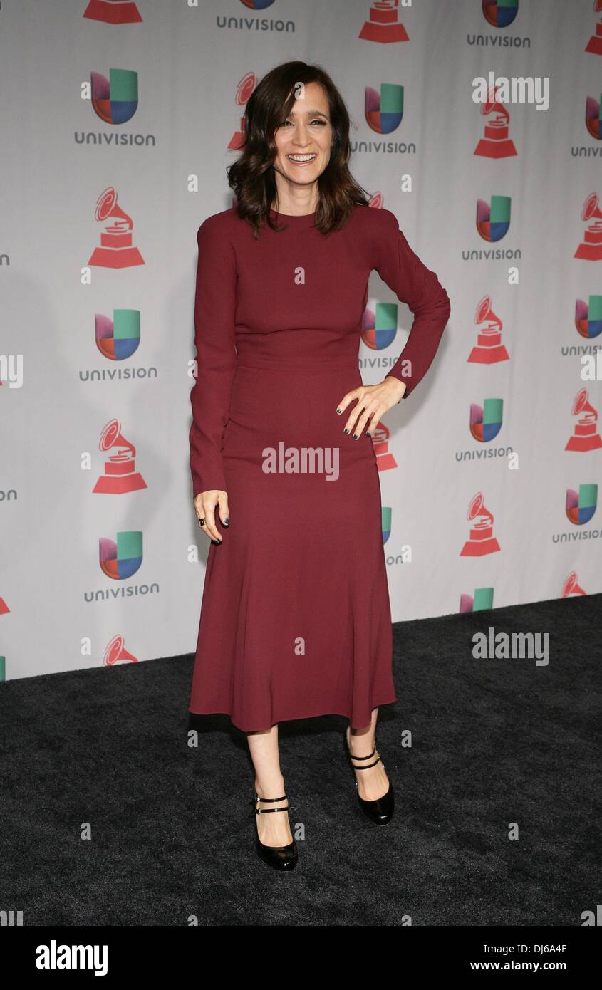 Julieta venegas in hi-res stock photography and images - Alamy