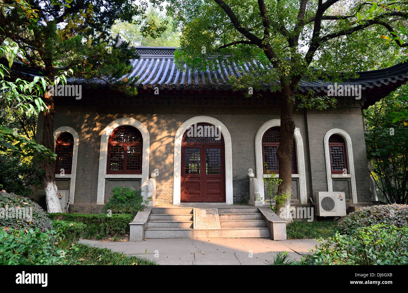 The front of a traditional Chinese house in the woods. Nanjing, Jiangsu Province, China Stock