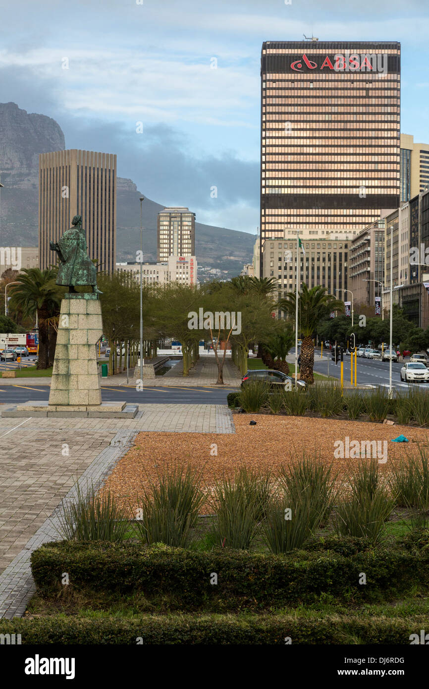 South Africa, Cape Town. Statue of Bartholomew Diaz in Traffic Circle. Adderley Street in Background. Stock Photo