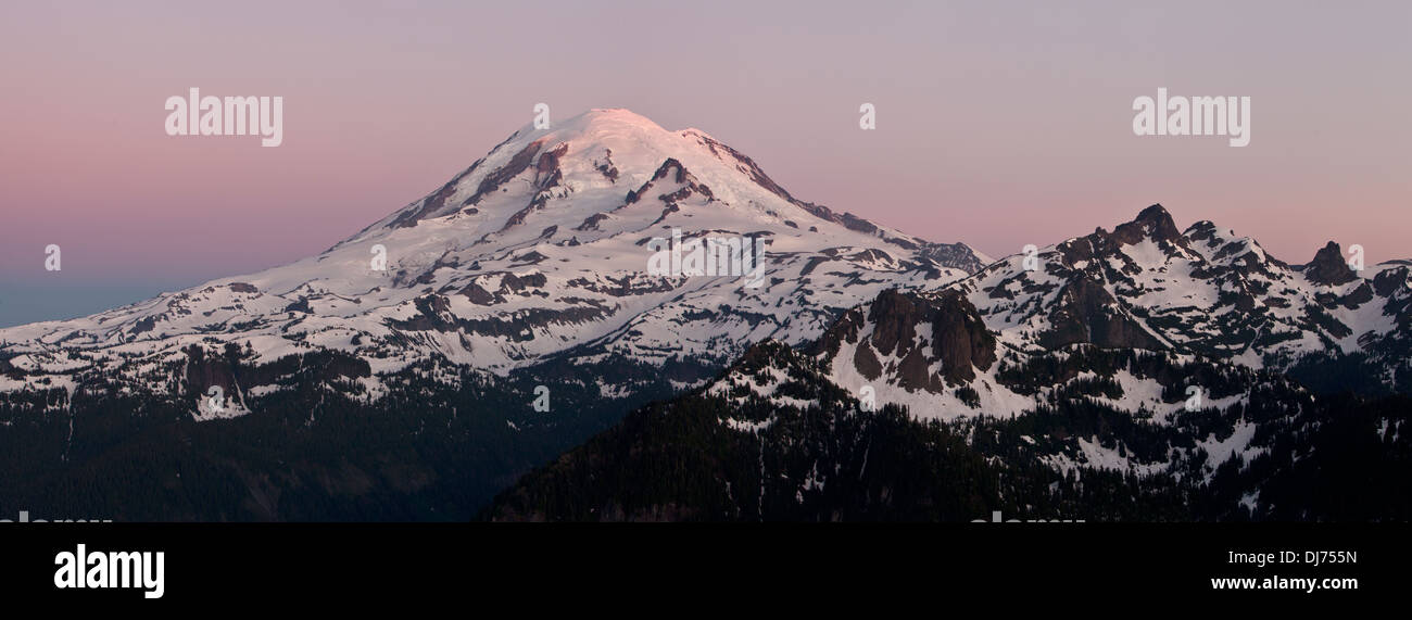 Morning Alpenglow on Mount Rainier from Shriner Peak, Mount Rainier National Park, Washington. Stock Photo