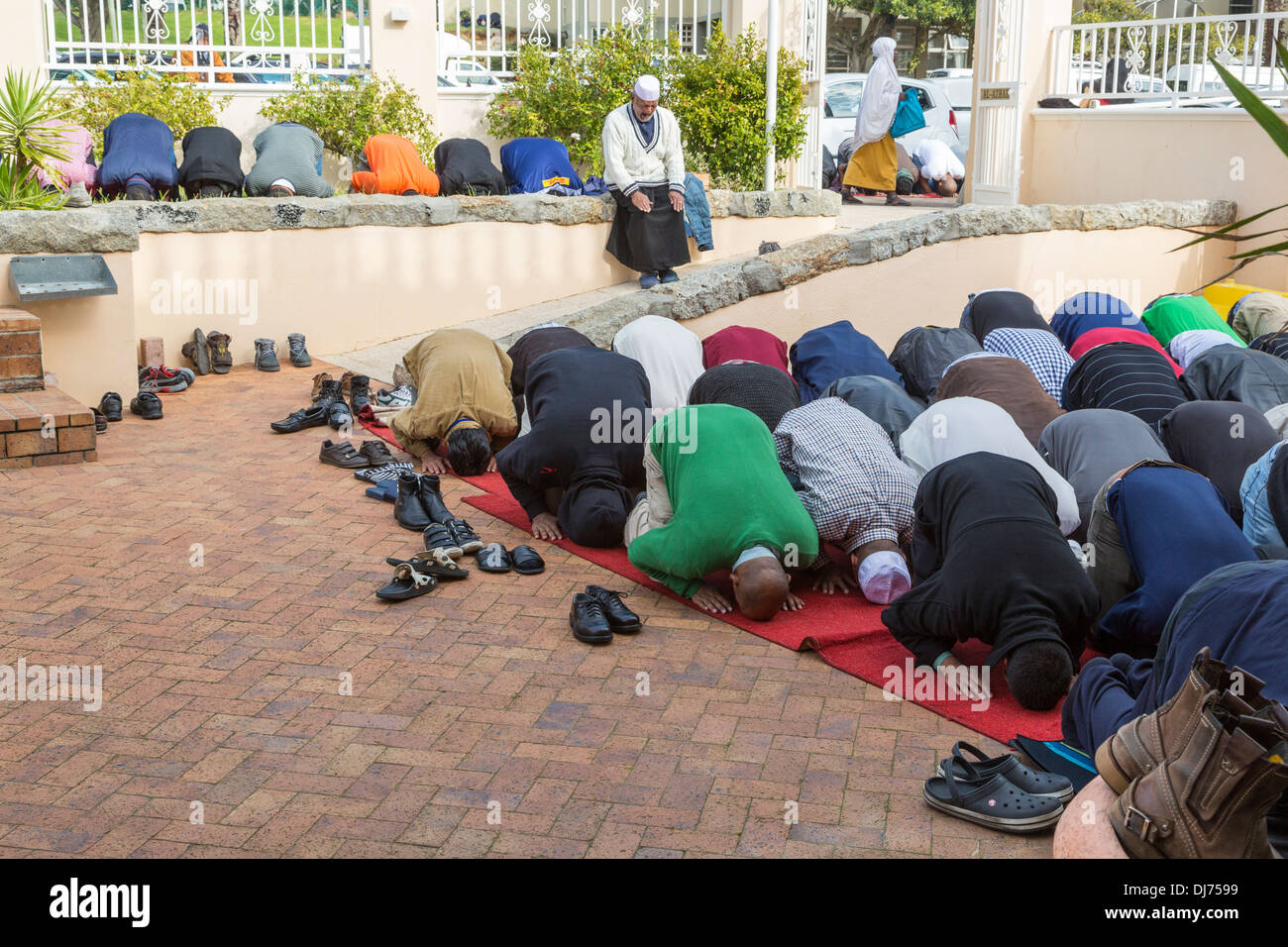 Muslims Praying Africa Stock Photos & Muslims Praying Africa Stock