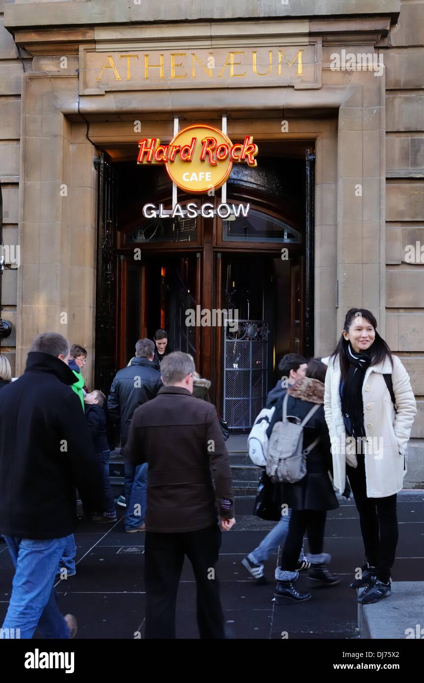 Buchanan Street, Glasgow, Scotland, UK. 23rd Nov, 2013. Hard Rock cafe opens. The Hard Rock Cafe's first weekend saw queues forming outside waiting to see inside  the company's latest addition to its worldwide chain of restaurants. Stock Photo