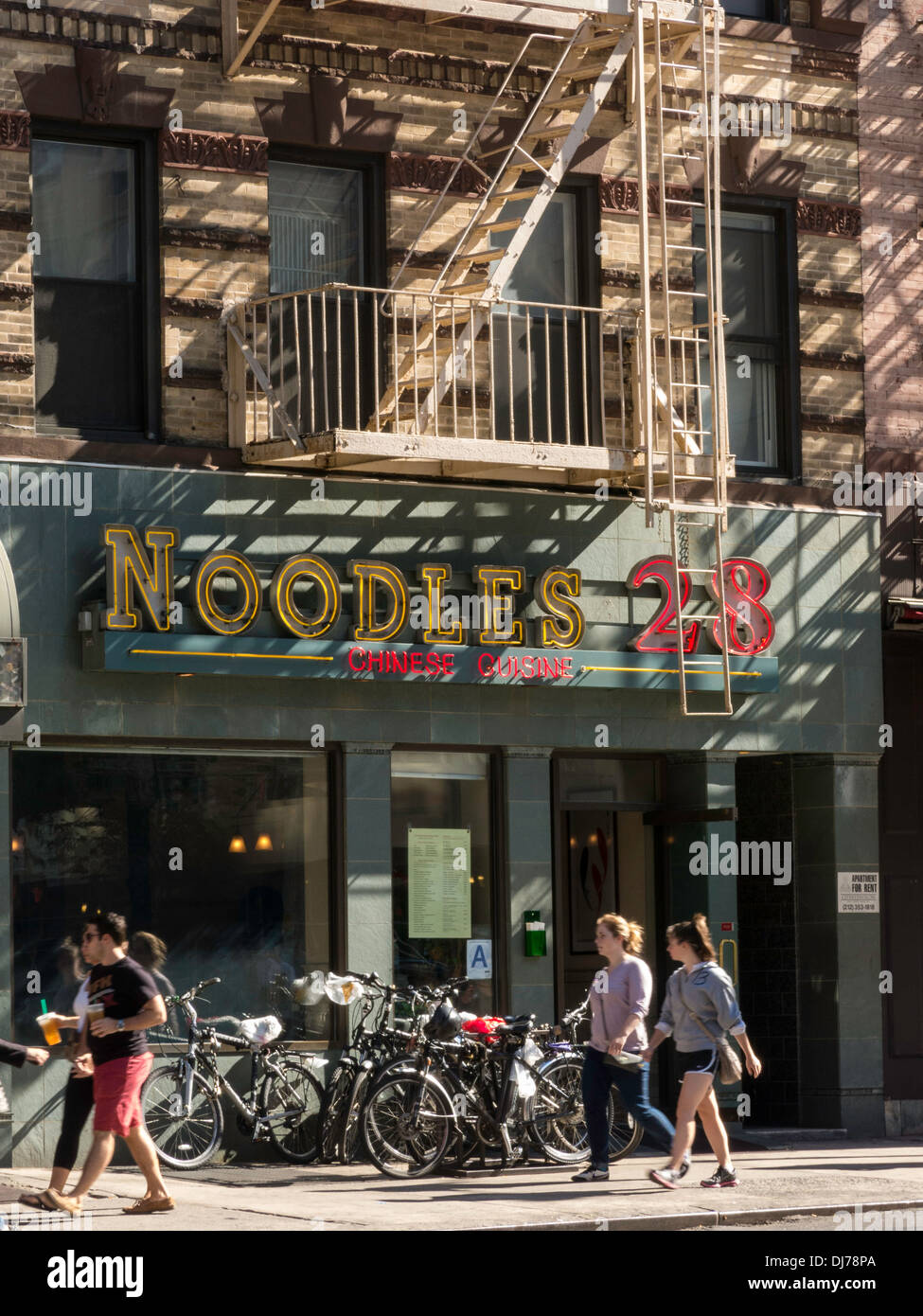 "Noodles 28" Restaurant, 417 Third Avenue, NYC Stock Photo Alamy