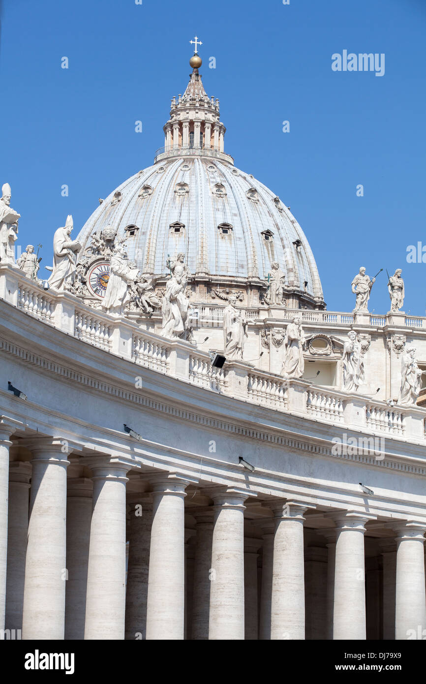 Statue, Vatican City, Rome Stock Photo Alamy