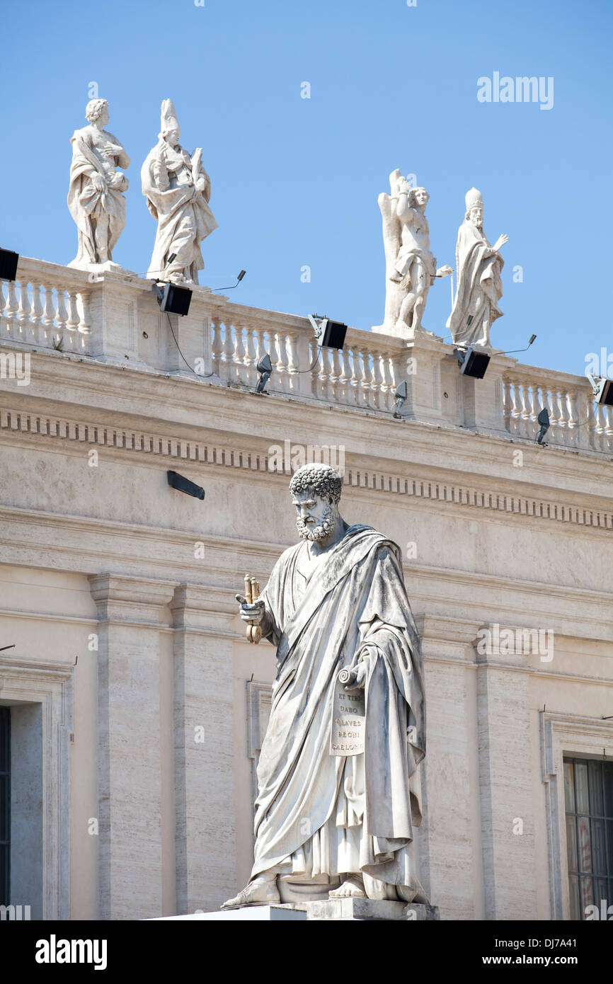 Statue, Vatican City, Rome Stock Photo Alamy
