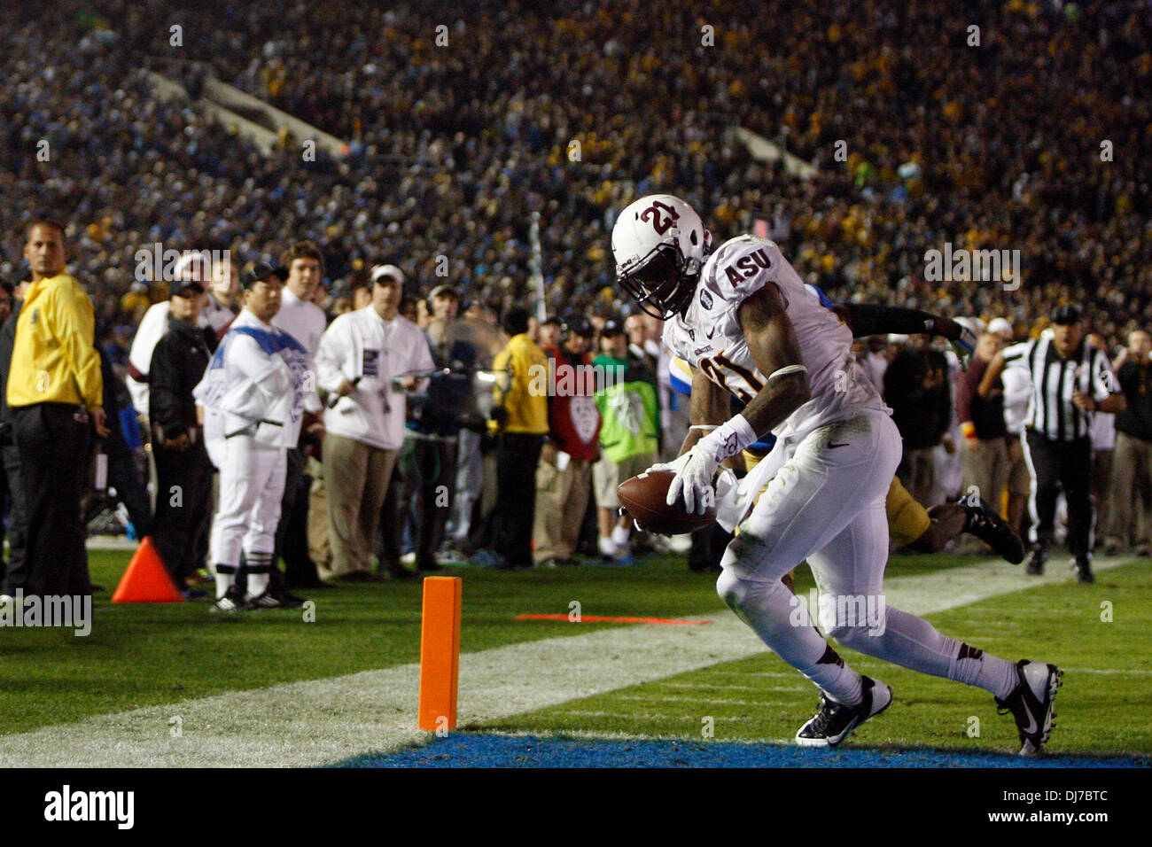 Los Angeles, California, USA. 23rd Nov, 2013. Arizona State Sun Devils ...