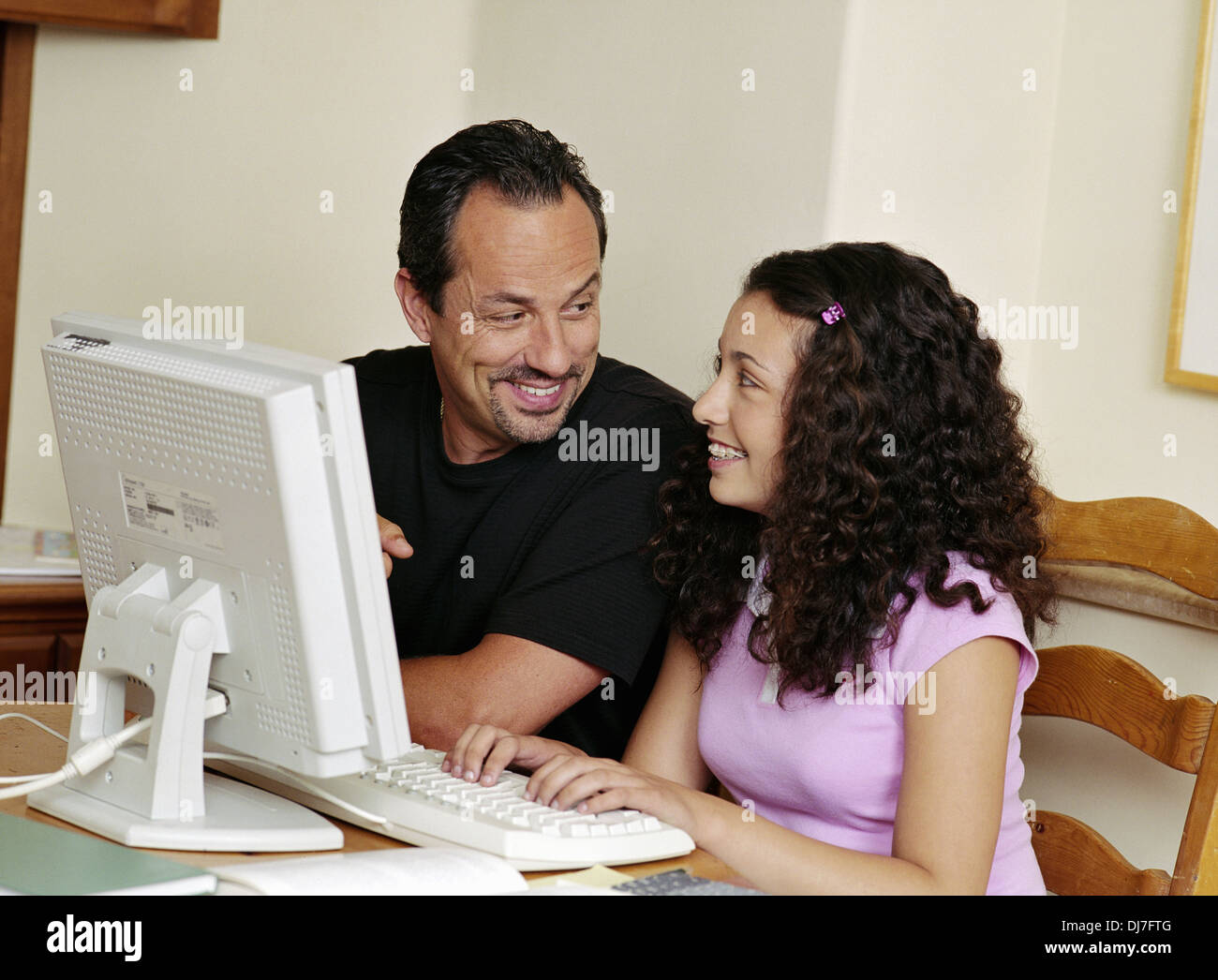 Hispanic female teenager using hi-res stock photography and images - Alamy