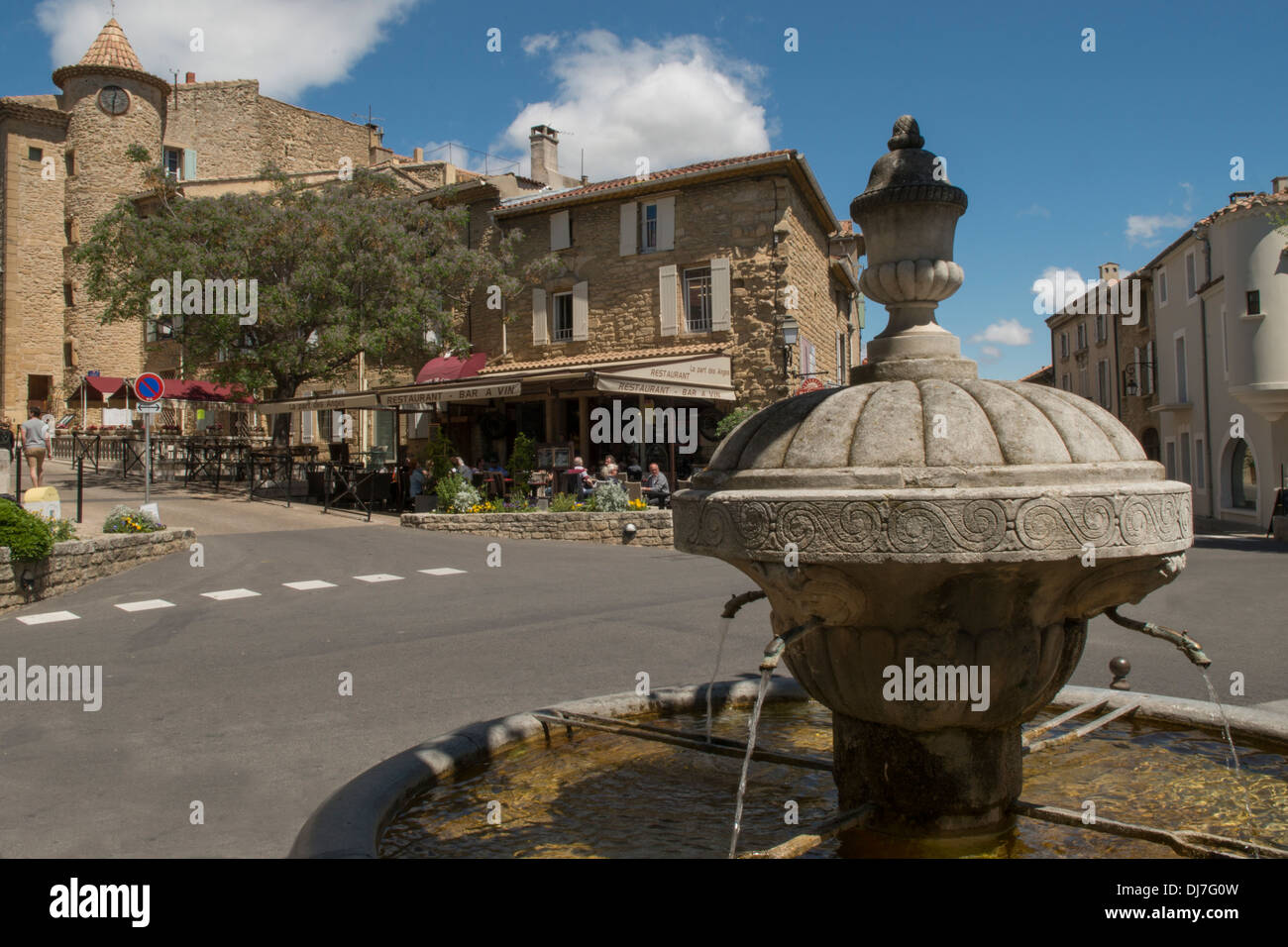 Centre Of Chateauneuf Du Pape In The Vaucluse 84 Departement Of France Stock Photo Alamy