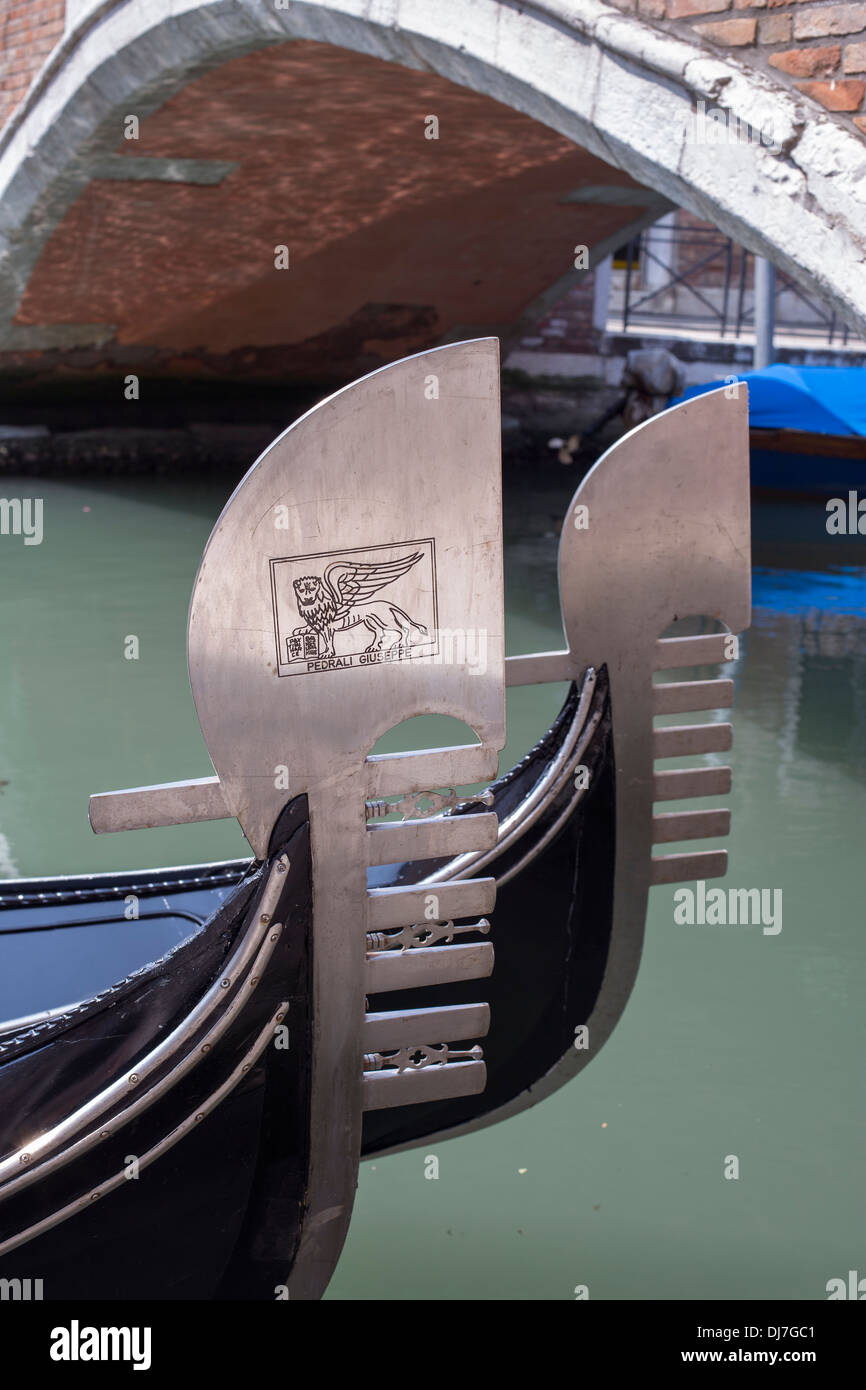 Details of a gondola hi-res stock photography and images - Alamy
