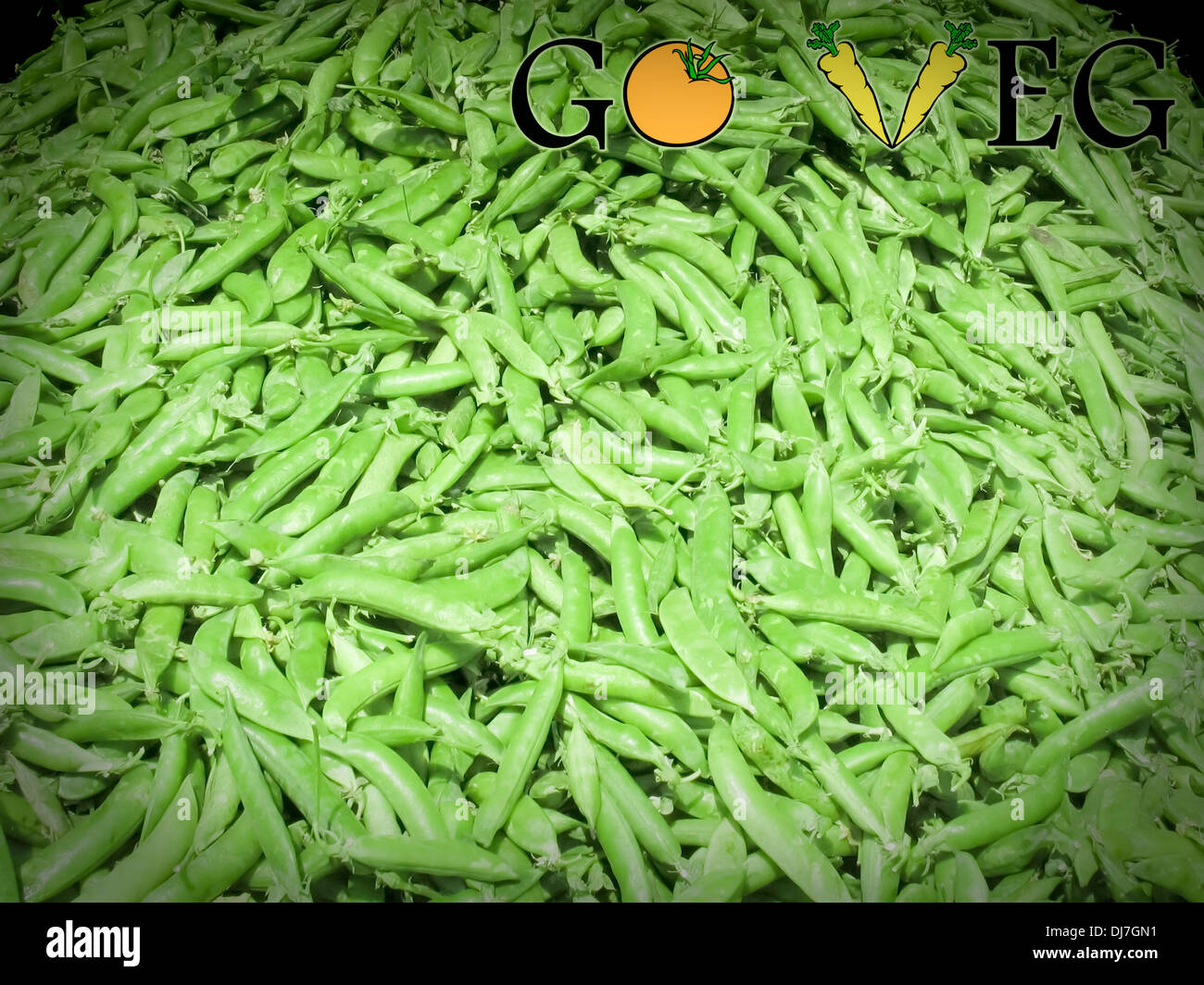 Pods of sugar snap peas at market hi-res stock photography and images -  Alamy