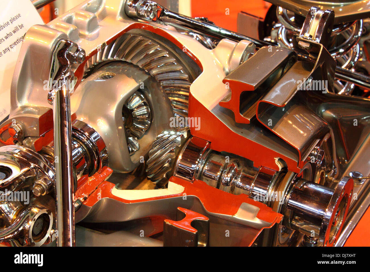Cutaway of a Jaguar differential unit Stock Photo