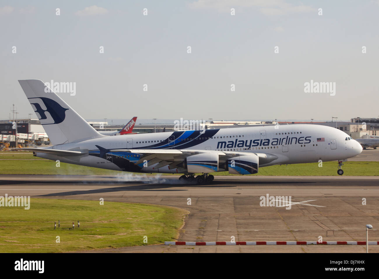 Malaysia airlines a380 landing at heathrow airport hires stock