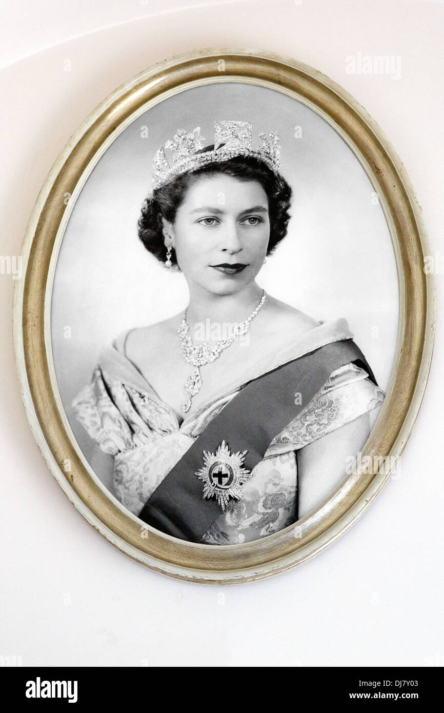 Queen Elizabeth II 1958 - framed black & white photograph Stock