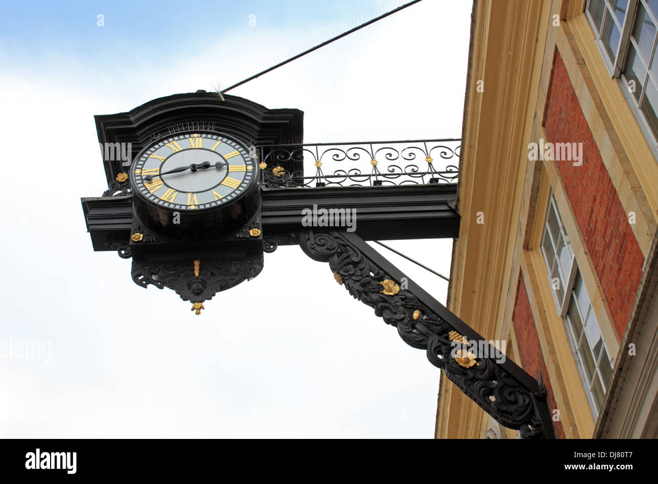 Winchester clock hi-res stock photography and images - Alamy