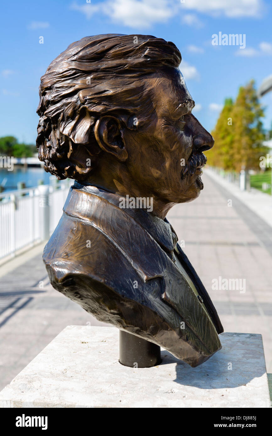 Bust of the railroad magnate Henry B Plant on the Riverwalk along the Hillsborough River, Tampa, Florida, USA Stock Photo